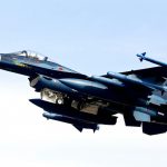 「航空自衛隊：対艦攻撃を主務に日米共同開発された「F-2戦闘機」外観は「大きなF-16」だが中身は別物」の1枚目の画像ギャラリーへのリンク