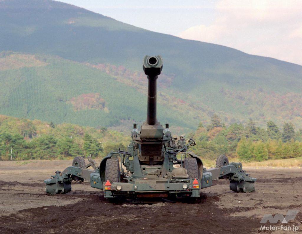 「スバル製水平対向エンジンで自走できる長距離砲「155㎜榴弾砲 FH-70」：陸上自衛隊」の6枚目の画像