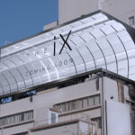 「BMWの新型EV「iX」の屋外広告はなんと3D！ クルマの屋外広告としては日本初。10月11日から東京・表参道交差点に登場」の4枚目の画像ギャラリーへのリンク