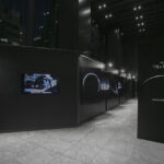 「ブリヂストンがタイヤの美しさを表現した企画展「円の美学」を東京・京橋のショールーム「ブリヂストン クロス ポイント」で開催中！」の1枚目の画像ギャラリーへのリンク