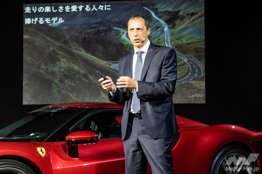 「最高速度330km/h！ V6ターボエンジン搭載のハイブリッド・スーパーカー、 フェラーリ296GTBが日本初お披露目」の4枚目の画像