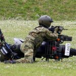「陸上自衛隊：偵察や伝令、連絡……多目的に活躍する「オートバイ」はカワサキ・KLX250」の4枚目の画像ギャラリーへのリンク
