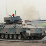 「陸上自衛隊：74式戦車の車体＋２連装高射砲＝「87式自走高射機関砲」、空を睨む大型高性能『２丁拳銃』」の5枚目の画像ギャラリーへのリンク