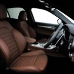 「アルファロメオのSUV「ステルヴィオ」に特別色を採用して上質感を高めた50台の限定車「ヴィスコンティ・エディション」登場！ 12月11日発売」の5枚目の画像ギャラリーへのリンク