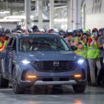 マツダCX-50の生産が始まった！ 北米アラバマ工場MTMで1号車がロールオフ！ - Mazda Toyota Manufacturing Line-Off Celebration for all-new 2023 Mazda CX-50 Crossover SUV