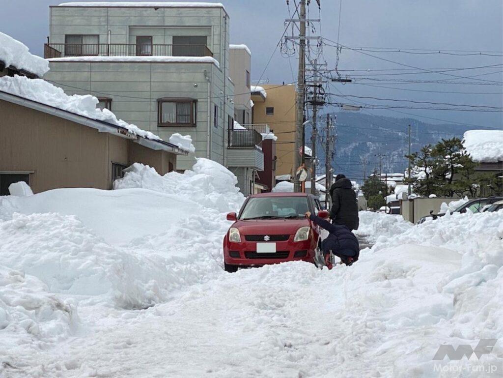 「大雪に備えよう！大雪の運転で心がけたいこと、除雪のポイントを雪国出身の編集スタッフが紹介！」の23枚目の画像