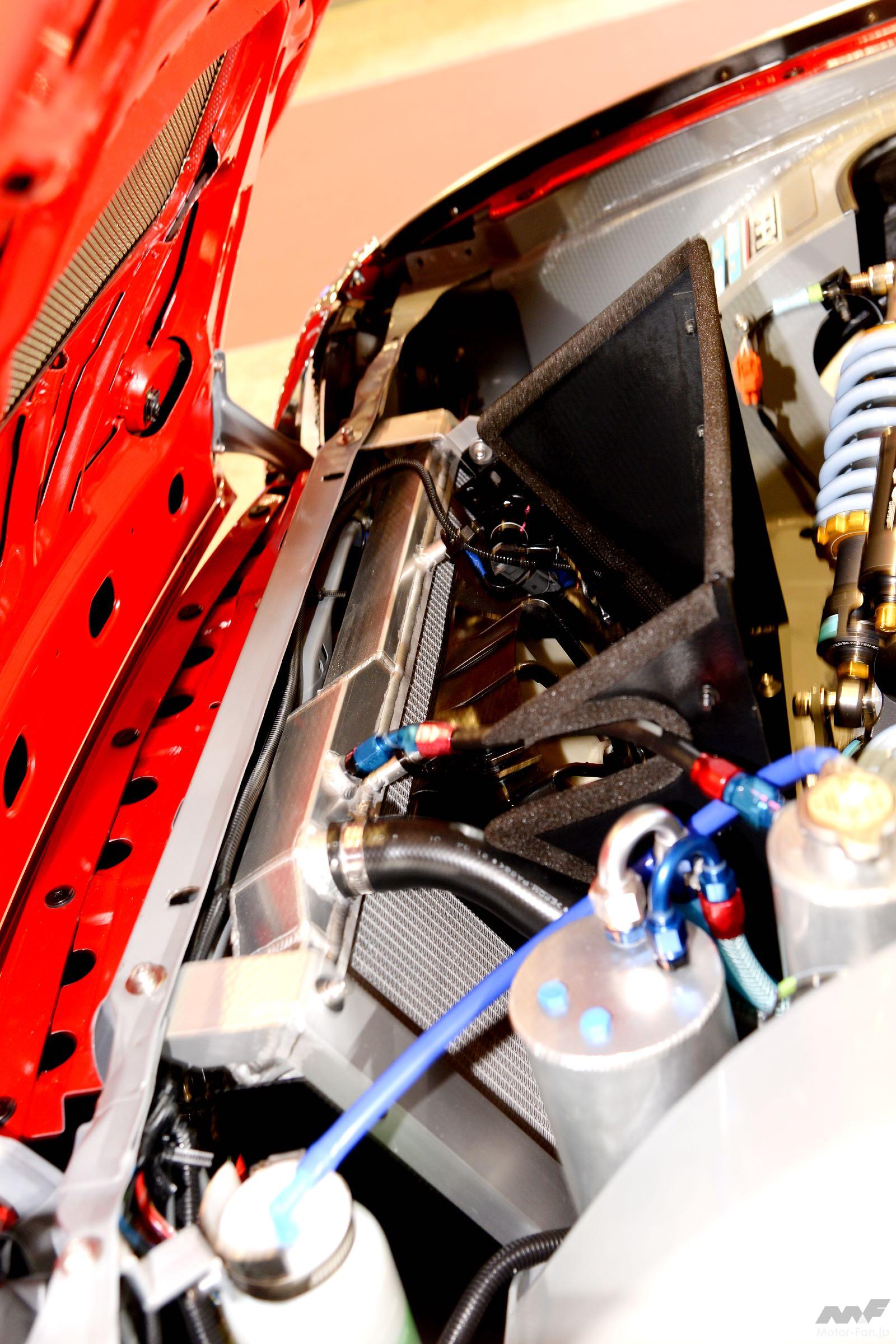 「S2000のエンジンを搭載して完全レーシング化！ GTマシン風フィガロ見参【東京オートサロン2022】」の6枚目の画像