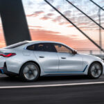 「BMWの新型4ドアクーペEV「i4」が上陸！ 83.9kWhのリチウムイオンバッテリー搭載により一充電で最大590kmの航続が可能」の4枚目の画像ギャラリーへのリンク