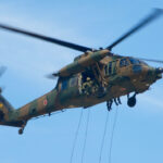 「陸上自衛隊：多用途ヘリコプター「UH-60JA」、海自や空自でも救難機として運用中の高性能機体」の3枚目の画像ギャラリーへのリンク