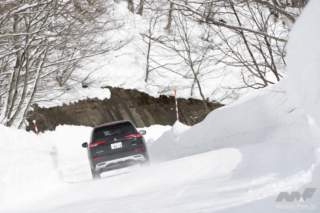 「三菱アウトランダーPHEVの4WD性能を雪上で満喫！ツインモーター4WDの実力は想像を超える」の5枚目の画像