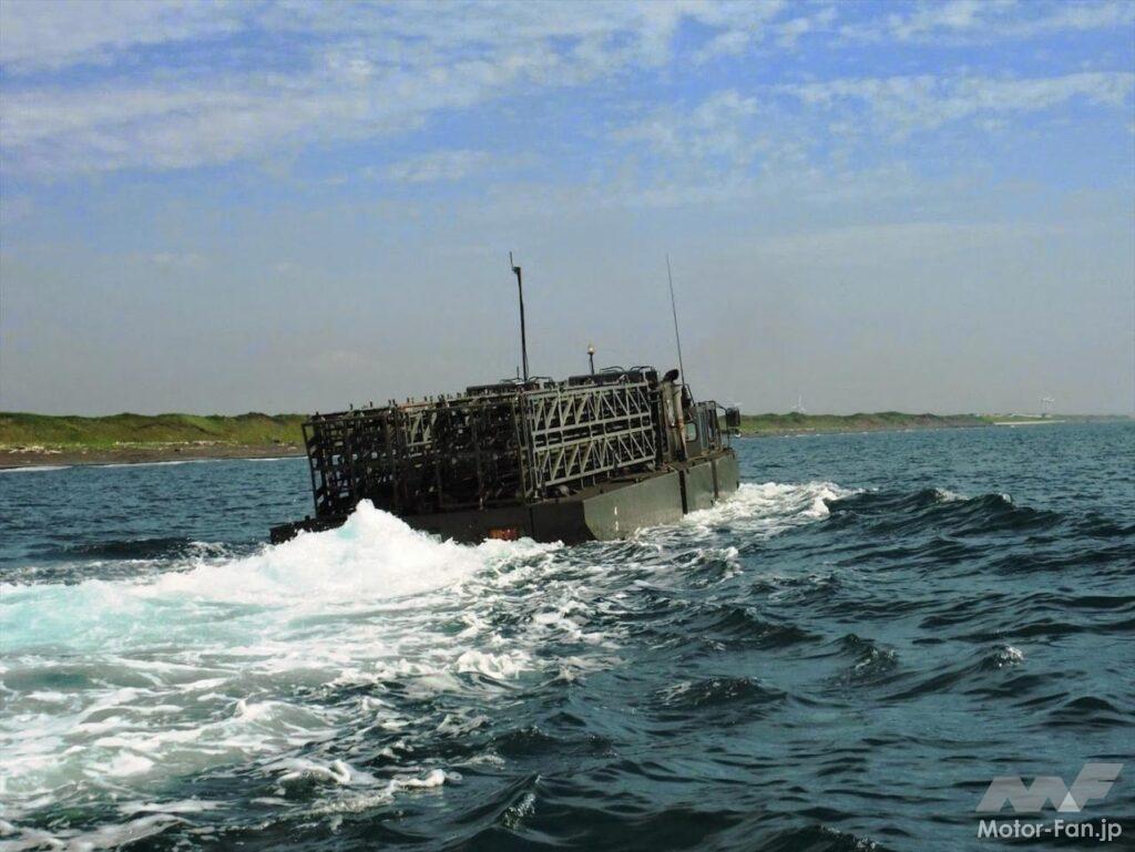 「陸上自衛隊：クルマであり船でもある!? 世界的にも珍しい「94式水際地雷敷設装置」」の4枚目の画像