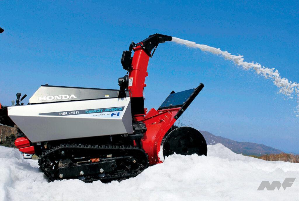 「大雪で大活躍する除雪機っていくら？ 国内シェアトップのホンダの除雪機を試してみた」の1枚目の画像