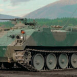 陸上自衛隊：現役活動中の「73式装甲車」 古いが重宝されている装軌式・装甲人員輸送車 - 01_36_23_101