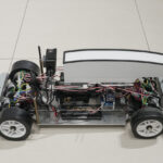 「日産自動車が「e-4ORCEラジコンカー」を開発！ 新型EV「アリア」に採用されている電動駆動4輪制御技術をラジコンカーで再現」の2枚目の画像ギャラリーへのリンク