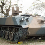 陸上自衛隊：現役活動中の「73式装甲車」 古いが重宝されている装軌式・装甲人員輸送車 - 05_lasta29_26976307116_882f17e8ef_3k
