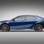 「トヨタ・カムリ、2023年モデルに特別仕様車ナイトシェード・エディションを設定！」の4枚目の画像ギャラリーへのリンク