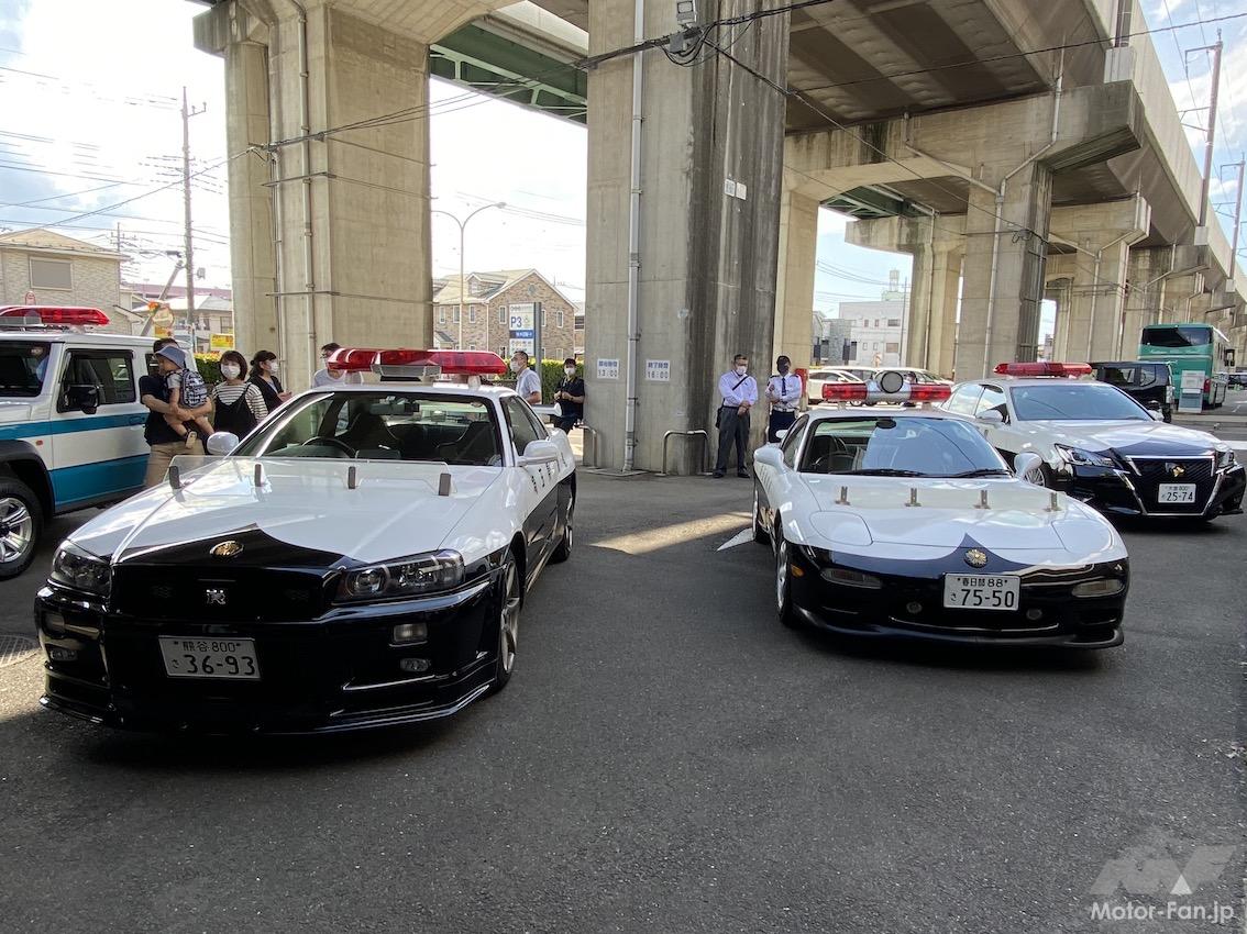 スズキ・ジムニーシエラ、FD型RX-7、R34 GT-Rのパトカーも 埼玉県警の 