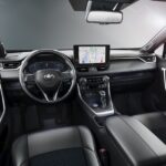 「2023年型トヨタ RAV4、搭載ソフトウェアと安全機能を向上させた新型モデルのアップデート内容に注目！」の6枚目の画像ギャラリーへのリンク