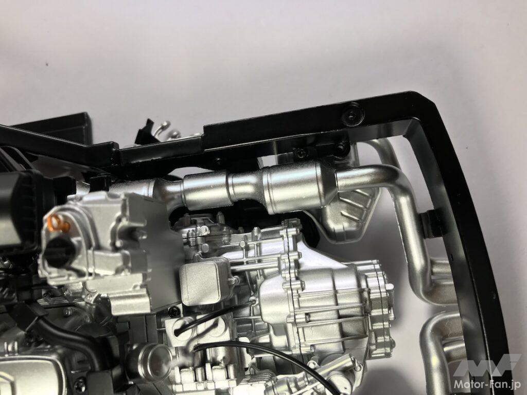 「お？ NSXはエキマニがシリンダーヘッド一体型なのか【DeAGOSTINI 週刊 Honda NSX 組み立て記録】」の10枚目の画像