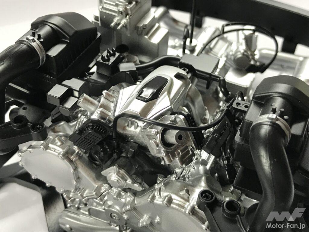 「お？ NSXはエキマニがシリンダーヘッド一体型なのか【DeAGOSTINI 週刊 Honda NSX 組み立て記録】」の1枚目の画像