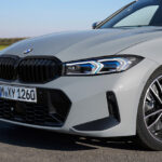 「フェイスリフトを受けた新型BMW 3シリーズが上陸！シャープで力強い顔にアップデート。」の3枚目の画像ギャラリーへのリンク