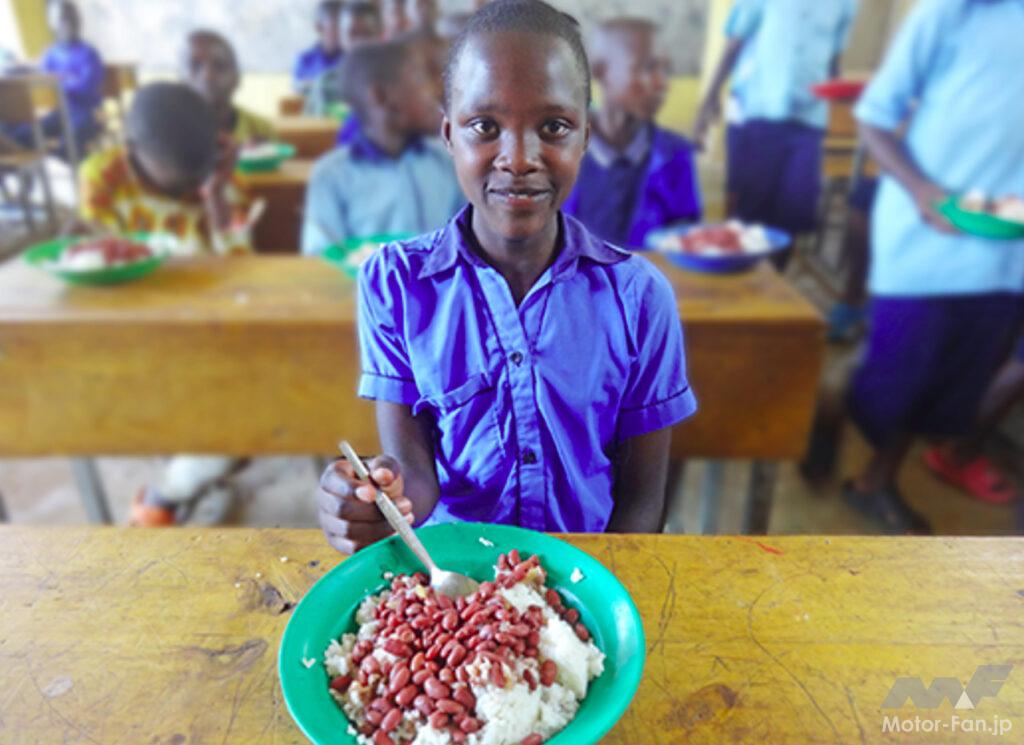 「日産自動車が「おにぎりアクション2022」に協賛。アフリカ・アジアの子供たちに1食でも多く温かい給食を」の2枚目の画像