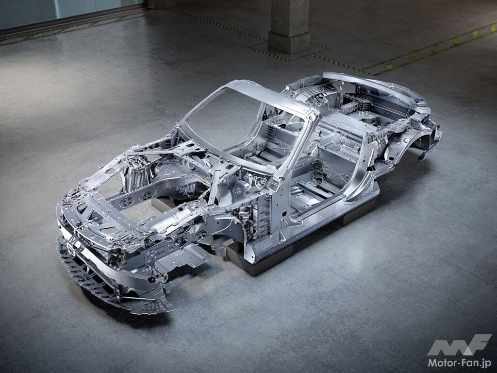 「AMGの完全独自開発で生まれ変わった「メルセデスAMG SL」が上陸！ 2＋2シートレイアウト&ソフトトップを採用」の19枚目の画像