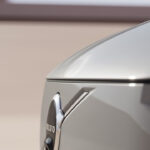 ボルボが新型EV「EX90」の外観デザインを一部先行公開！ 11月9日に発表予定￼ - 1104_Volvo-EX90-teaser3_01