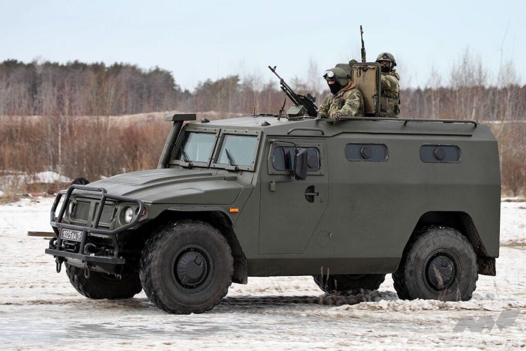 「ジープのようでジープじゃない！ ウクライナ軍事侵攻のニュース映像で見かけるロシア製オフロード車の正体は？ 「UAZ-3151」は日本でも買える！」の12枚目の画像