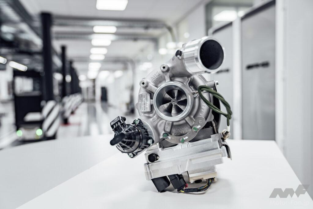 「新型メルセデスAMG SLが搭載する現代最強の2.0Lエンジン 電動ターボのM139とは」の2枚目の画像
