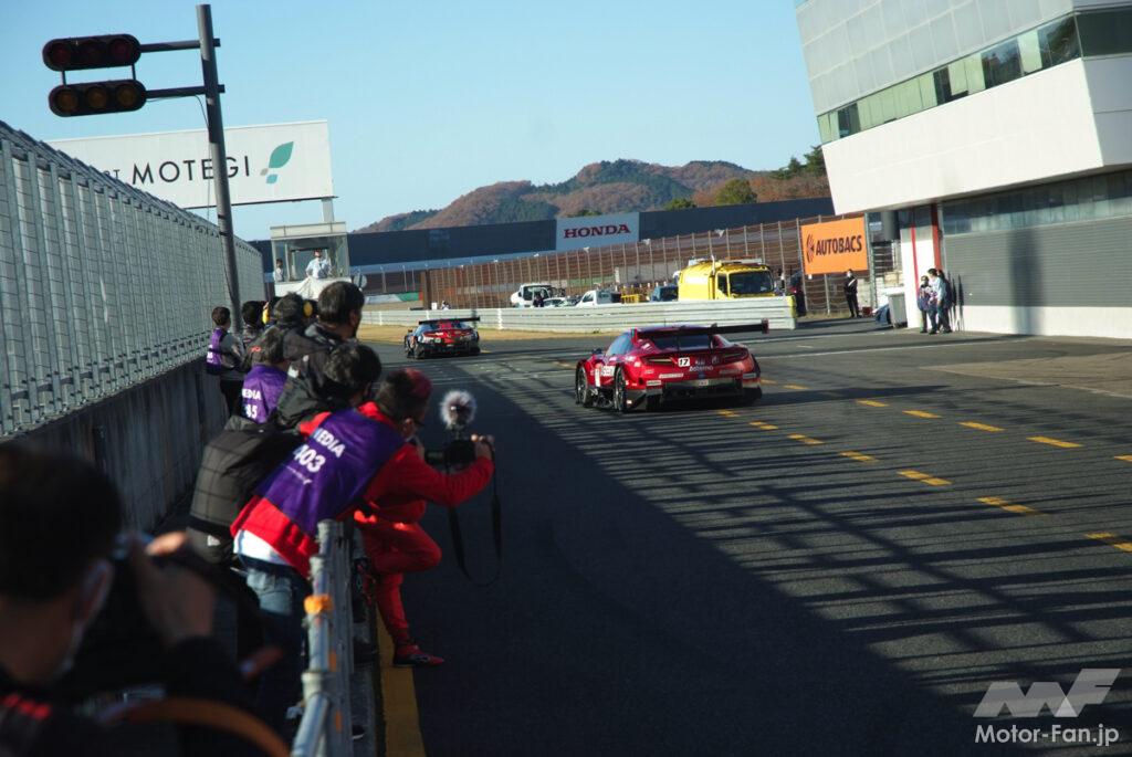 「「Honda Racing THANKS DAY2022」に30周年を迎えた歴代タイプRとNSXが大集合！クルマとバイクのチャンピオンが勢揃い！」の43枚目の画像