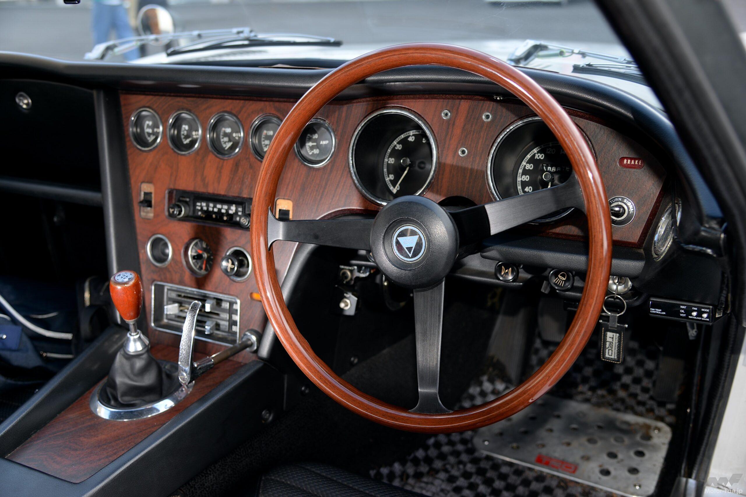 新車からの親子1オーナー！ かけがえのない練馬シングルナンバーが光るトヨタ2000GT！ 【2022TMSCクラシックカーミーテイング＆レビン