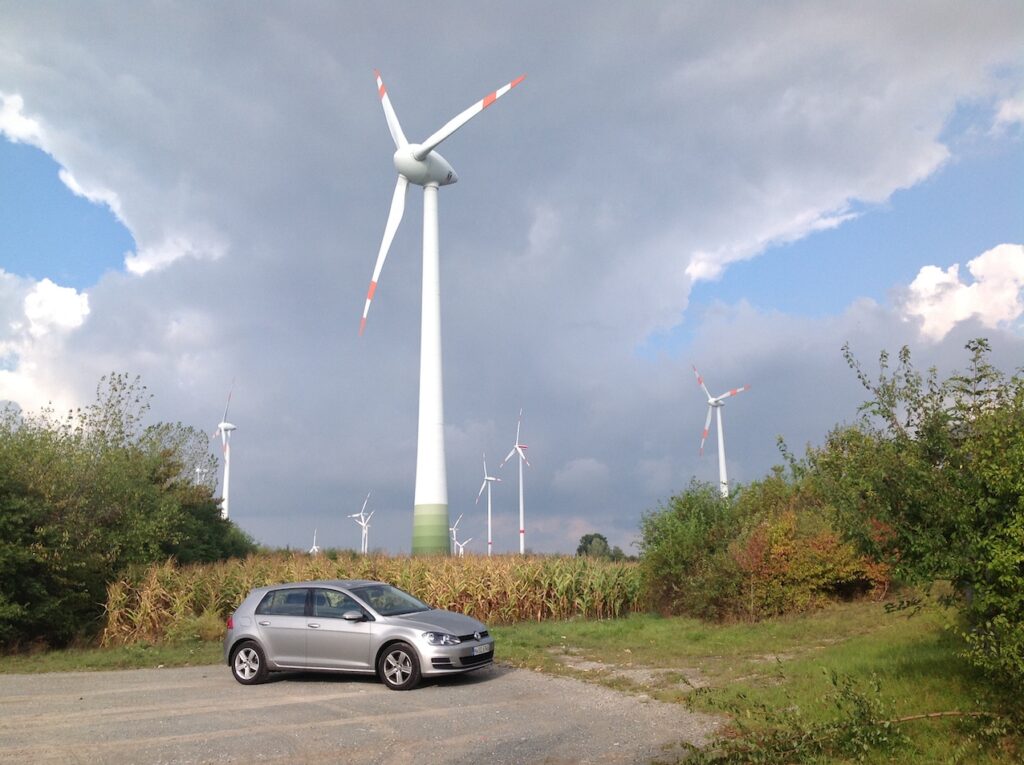 「「再エネ発電はどんどんコストが下がる」は都市伝説？ 巨大風車は本当に「使える」のか？（前編）」の4枚目の画像
