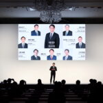 「新しい経営チームのテーマは『継承と進化』トヨタ、佐藤恒治次期社長の新体制を発表」の3枚目の画像ギャラリーへのリンク