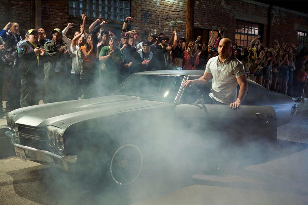 「『ワイルド・スピードMAX』 カーアクション映画の人気シリーズで、スバル車が初めて主役級の活躍を見せる！【 “いもっち”が語る！ 銀幕のスバル vol.2】」の12枚目の画像