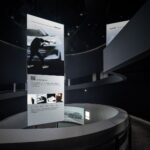 アウディがドイツ・アウトシュタットに初の常設展「House of Progress」を開設。デジタル化、デザイン、パフォーマンスをコンセプトに展示。 - 025_Audi-Pavillon-Wolfsburg_l6