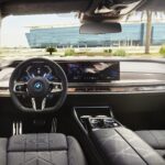 新型7シリーズ 「BMW i7 M70 xDrive」が発表！ Mスポーツブーストにより最大トルクは1,100Nmにまでアップ！ 0-100km/h加速は3.7秒を達成 - P90500792_lowRes_the-bmw-i7-m70-xdriv