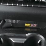 「妥協なき質感を誇るレクサスSUVの末弟「レクサス UX」【最新国産新型車 車種別解説 LEXUS UX」」の11枚目の画像ギャラリーへのリンク