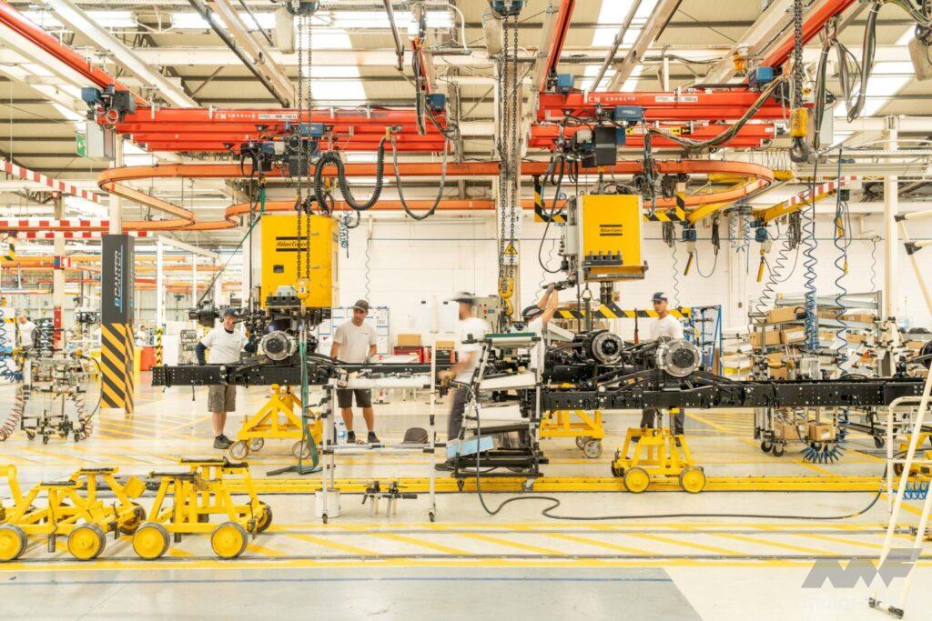 「「三菱ふそうトラック・ヨーロッパ」のポルトガル・トラマガル工場が昨年末にカーボンニュートラルを達成！ 2040年までにクライメートポジティブ化を目指す！」の2枚目の画像