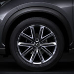 「レクサス新型「LBX」のライバルは BMW「X2」かVW「T-Roc」か!?全長4190mm・全幅1825mmのボディサイズはクラス唯一？」の14枚目の画像ギャラリーへのリンク