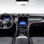 「システム最高出力680馬力と1020Nmを誇るメルセデスAMG新型SUV「AMG GLC」が登場！ 永久励磁同期電動モーターとAMGパフォーマンス4MATIC+のハイパフォーマンス・ハイブリッド！」の4枚目の画像ギャラリーへのリンク