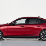 「新型BMW5シリーズは798万円～ 2.0Lガソリン／ディーゼルと電気自動車がラインアップ」の9枚目の画像ギャラリーへのリンク