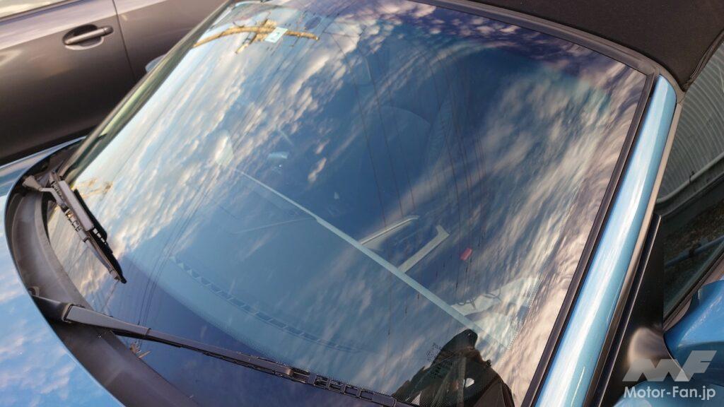 「飛び石注意！ BMWのフロントガラスは実は薄くて割れやすい？ Z4のフロントウインドウ修理費用は!? 【BMW Z4オーナーレポート vol.7】」の4枚目の画像