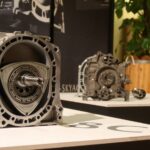「マツダ8C型ロータリーは、SKYACTIVで培った技術で新開発した『理想を追求した新しいロータリーエンジン』だ【内燃機関超基礎講座】」の32枚目の画像ギャラリーへのリンク