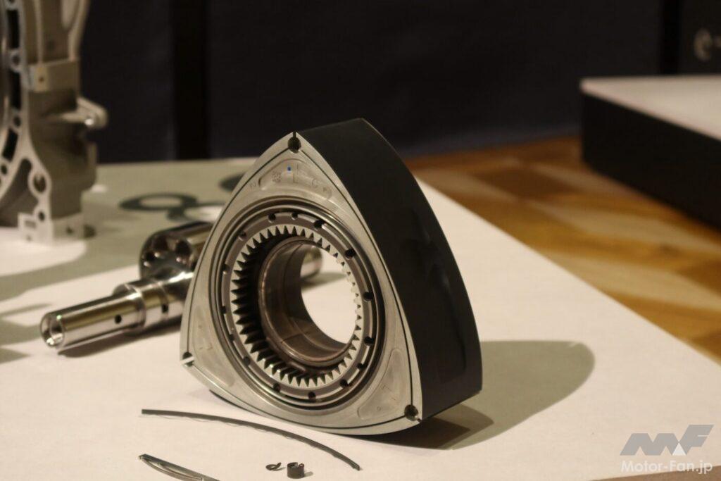「マツダ8C型ロータリーは、SKYACTIVで培った技術で新開発した『理想を追求した新しいロータリーエンジン』だ【内燃機関超基礎講座】」の45枚目の画像