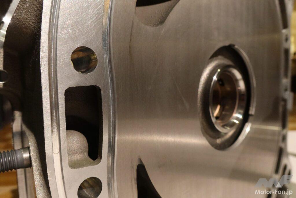 「マツダ8C型ロータリーは、SKYACTIVで培った技術で新開発した『理想を追求した新しいロータリーエンジン』だ【内燃機関超基礎講座】」の48枚目の画像