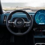 「電気の新型MINI「カントリーマンSE ALL4」はソリッドなスタイリングが魅力！MINIらしさを残しながらモダンで先進的なルックスにアップグレード！」の14枚目の画像ギャラリーへのリンク