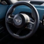 「電気の新型MINI「カントリーマンSE ALL4」はソリッドなスタイリングが魅力！MINIらしさを残しながらモダンで先進的なルックスにアップグレード！」の16枚目の画像ギャラリーへのリンク