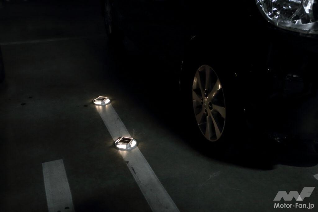 「照明が無くてもぶつける心配なし！ ガイドやマーカーで自宅の駐車場が駐車しやすくなるエーモンのガレージアイテム【CarGoodsMagazine】」の1枚目の画像