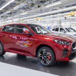 「BMWグループ、ドイツ・レーゲンスブルク工場にて、新型「X2／iX2」の生産が本格開始！生産台数の増加により、電動モビリティ増産が本格化！」の1枚目の画像ギャラリーへのリンク